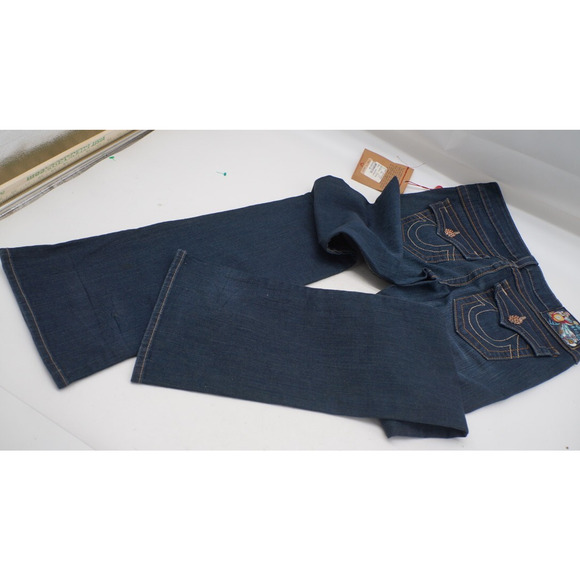 RARE True Religion World Tour Becky Swarovski PINK Crystal buttons. Size 28 - Picture 6 of 13